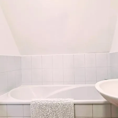 Ferienhaus Spacieux Et Moderne, A 12 Km De Lille, Avec Toutes Commodites, Ideale Pour Escapade Tranquille - Fr-1-510-208 Linselles