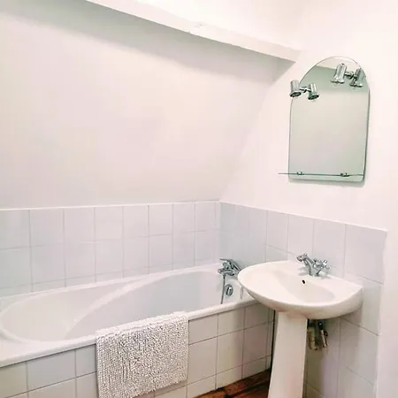 Ferienhaus Spacieux Et Moderne, A 12 Km De Lille, Avec Toutes Commodites, Ideale Pour Escapade Tranquille - Fr-1-510-208 *